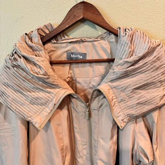 Martha Stewart Hooded A-Line Coat, Large, Water Resistant - Picture 4 of 11